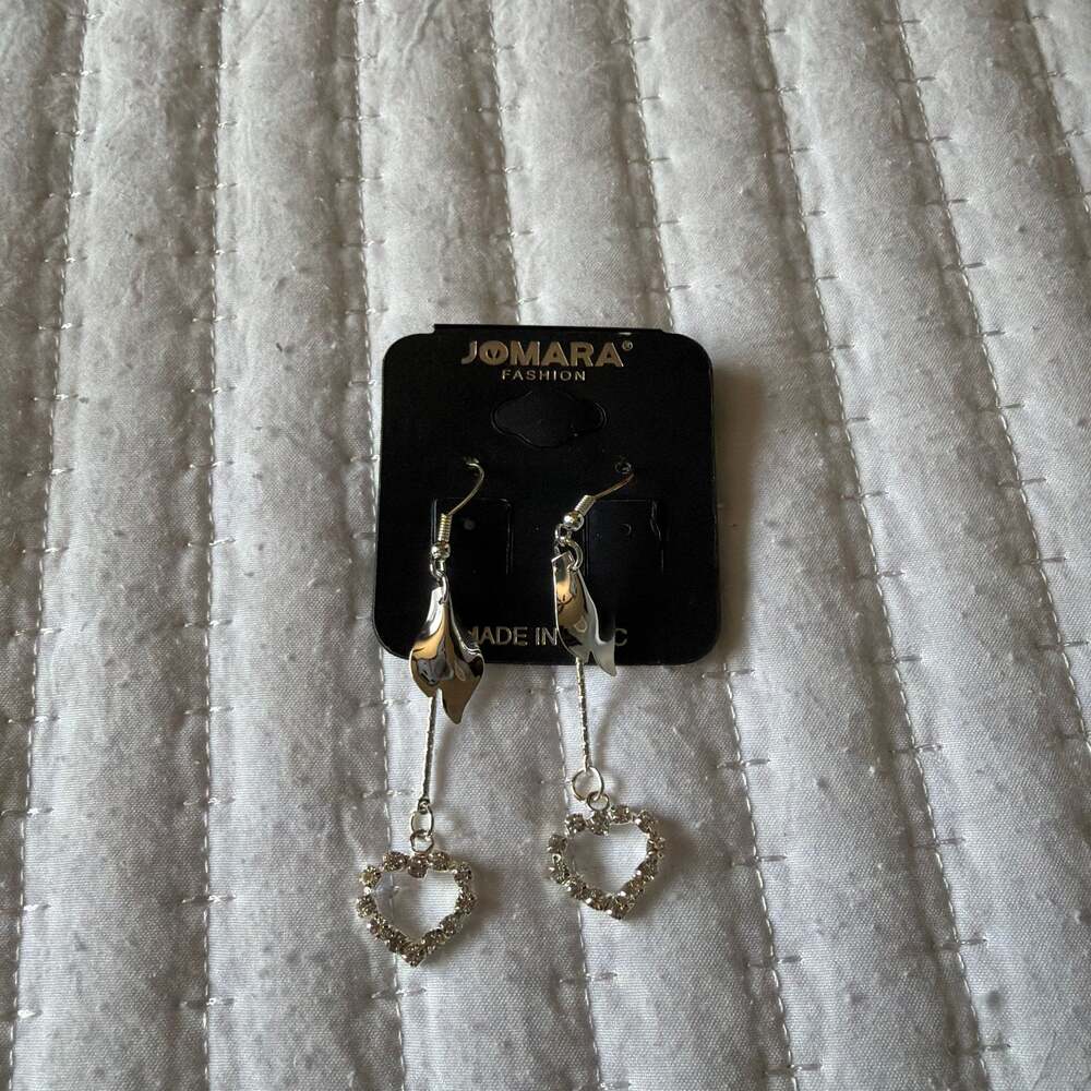 Jomara Fashion Silver Heart Dangle Earrings - Rhinestone Accents - Picture 1 of 1